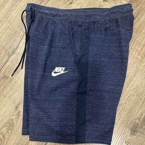Nike Sportswear Sweat Shorts XL